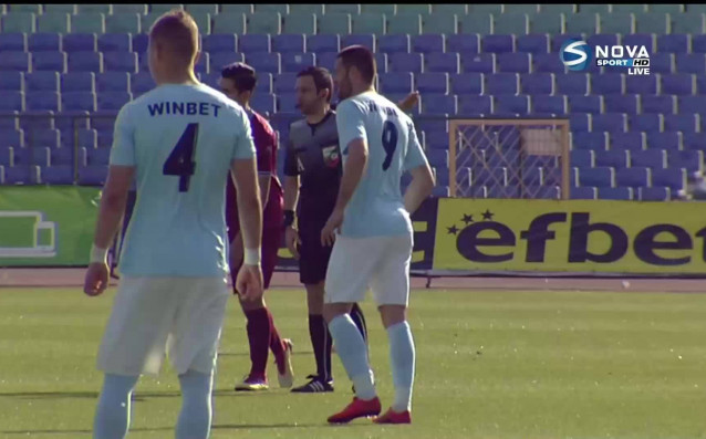 Отборът на Дунав победи с 2 0 Септември на Националния стадион