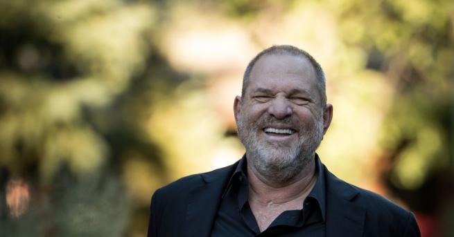 Видео излъчено от телевизия Скай нюз показва флирт на холивудския