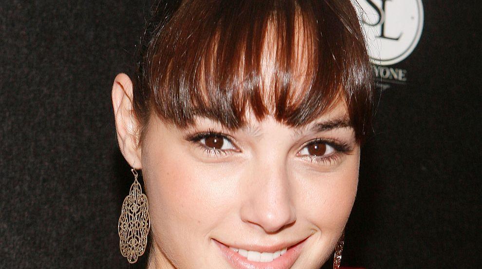 Гал Гадот - от израелската армия до Холивуд (СНИМКИ)