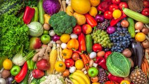 Цените на основните плодове и зеленчуци на едро намаляват през