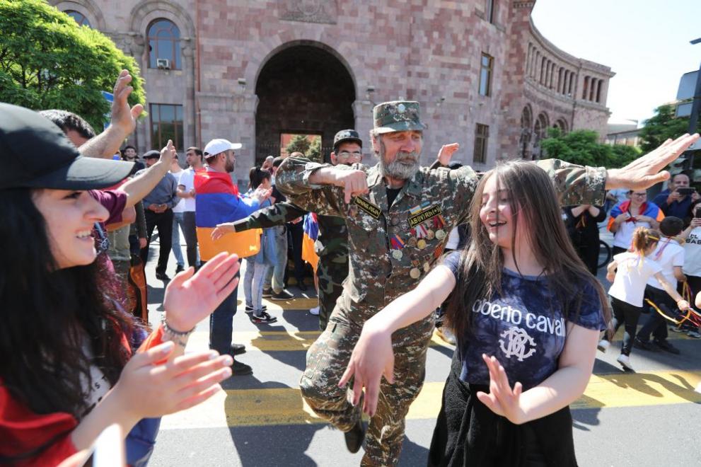  Протести сковават арменската столица 
