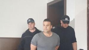 Директорът на полицията в Раковски остава в ареста