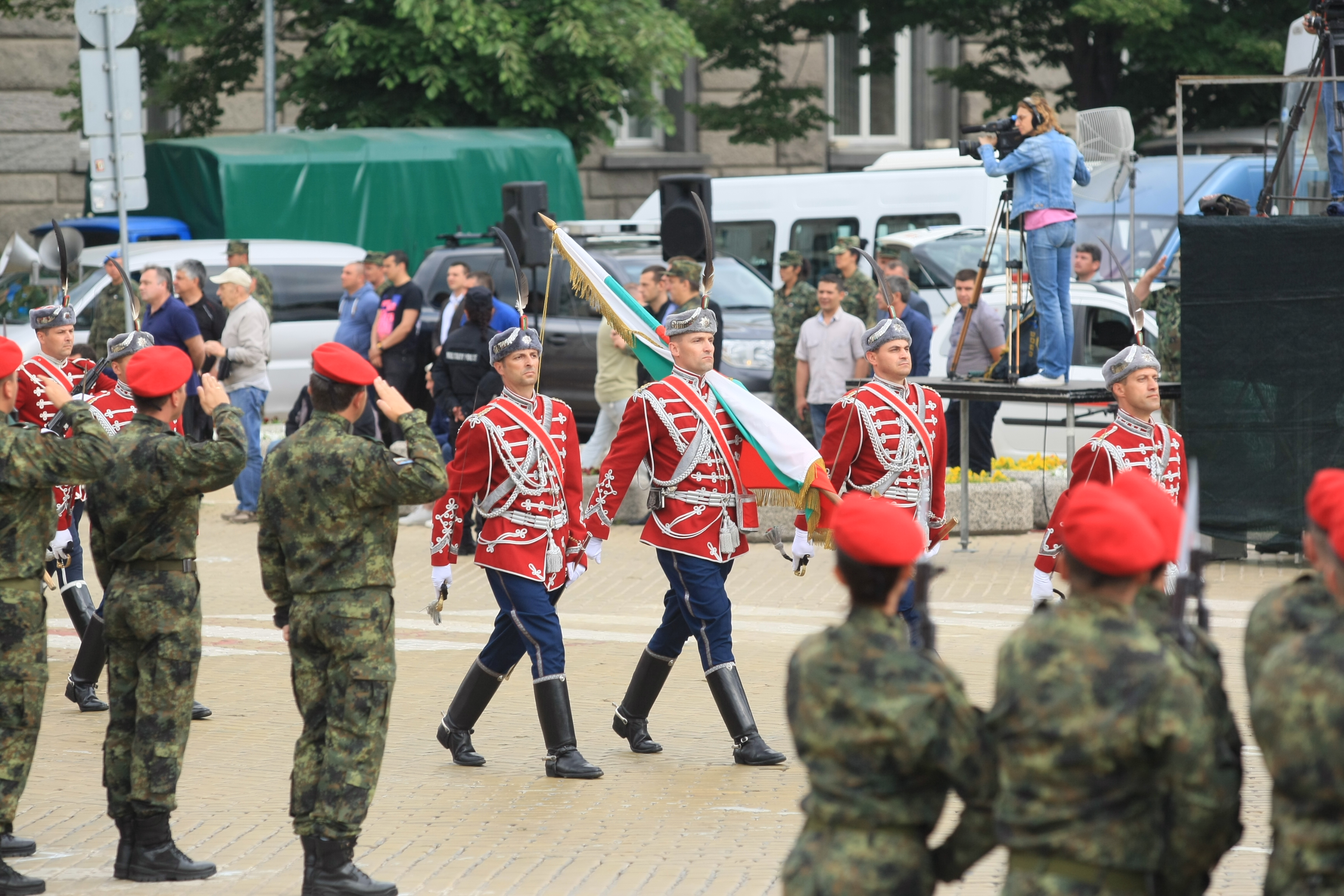 Военен парад в София за Деня на храбростта и празника на Българската армия