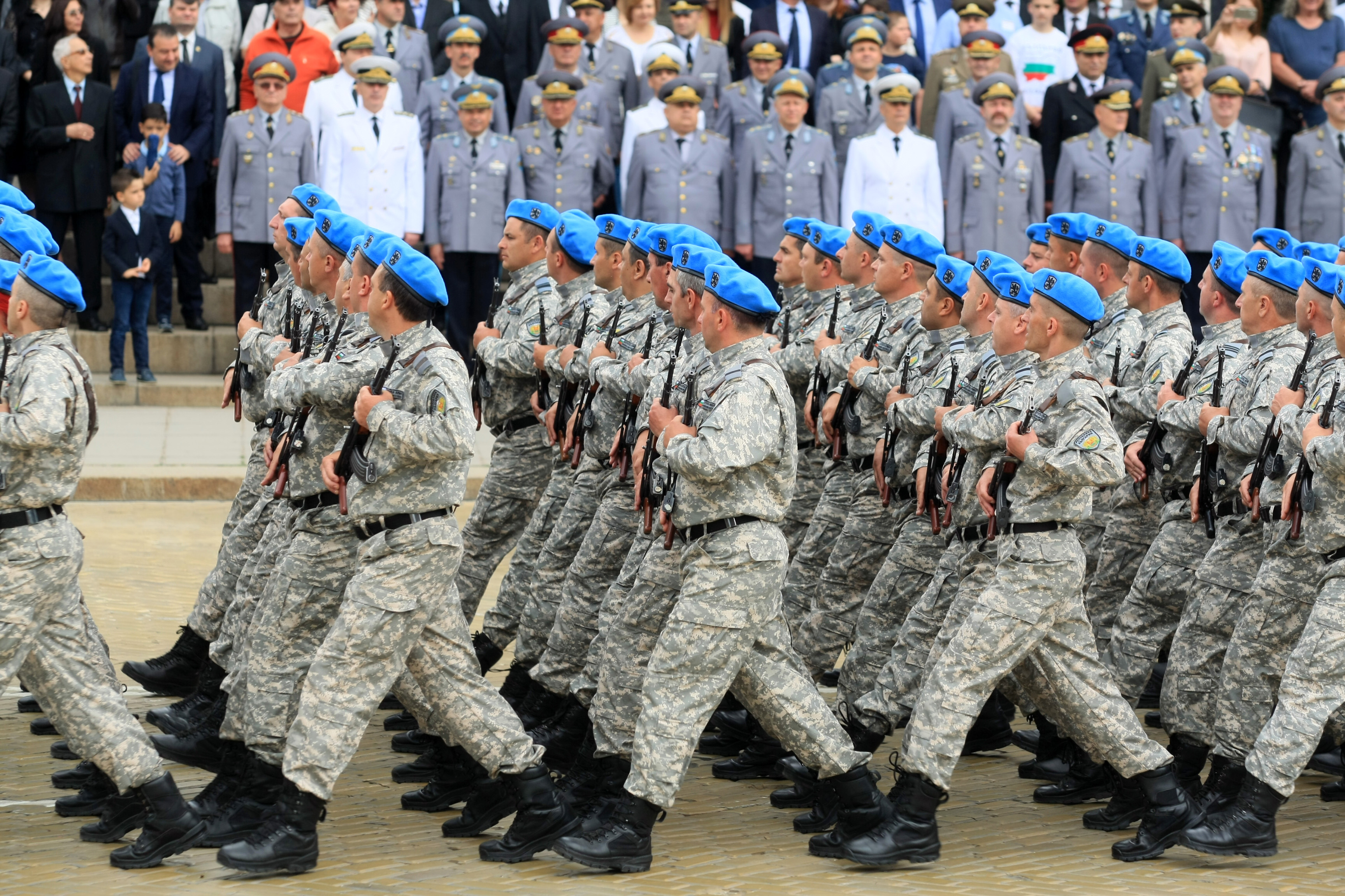 Военен парад в София за Деня на храбростта и празника на Българската армия