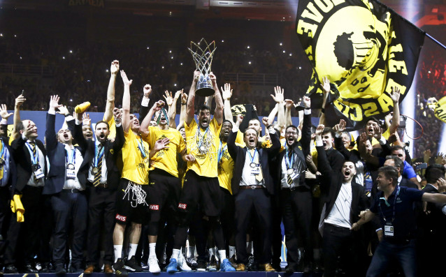 Гръцкият тим АЕК Атина спечели титлата в баскетболната Шампионска лига