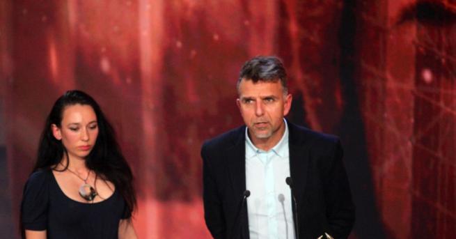 Радослава Ненова жената до Боян Петров съобщи че е взела