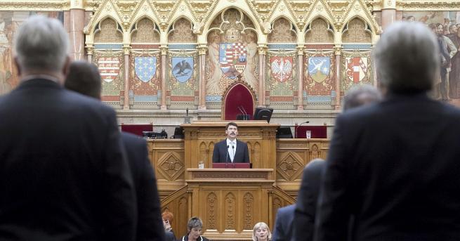 Унгарският президент Янош Адер препоръча днес депутатите да преизберат министър председателя
