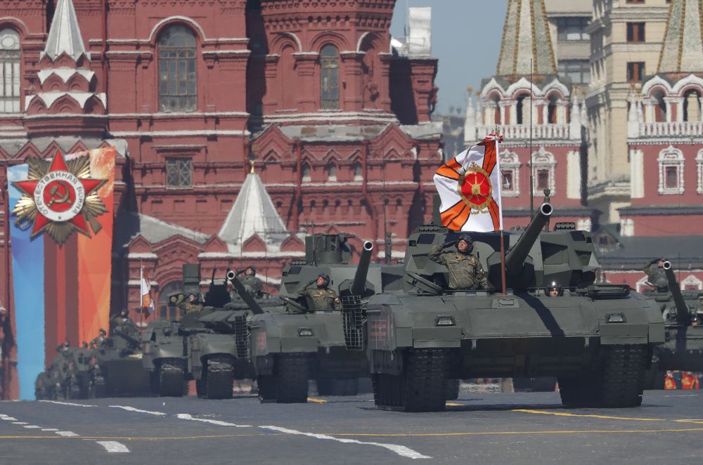 На Червения площад в Москва се проведе ежегодният парад, отбелязващ съветската победа над нацистите