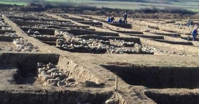 Няма да има местен референдум за археологическите находки край село