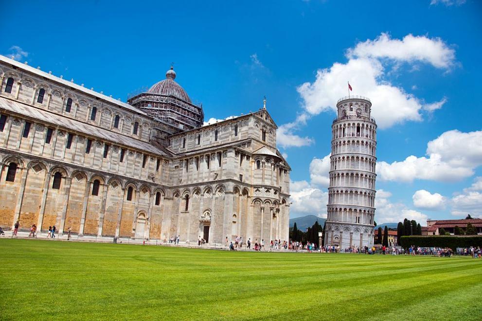  наклонената кула в Пиза 