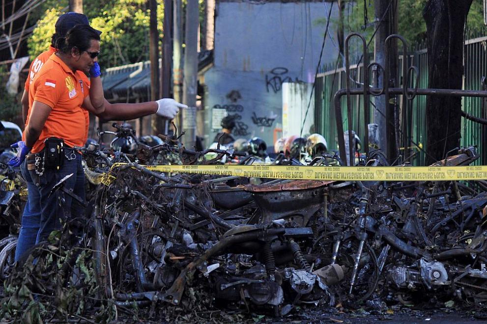  набези църкви Индонезия 