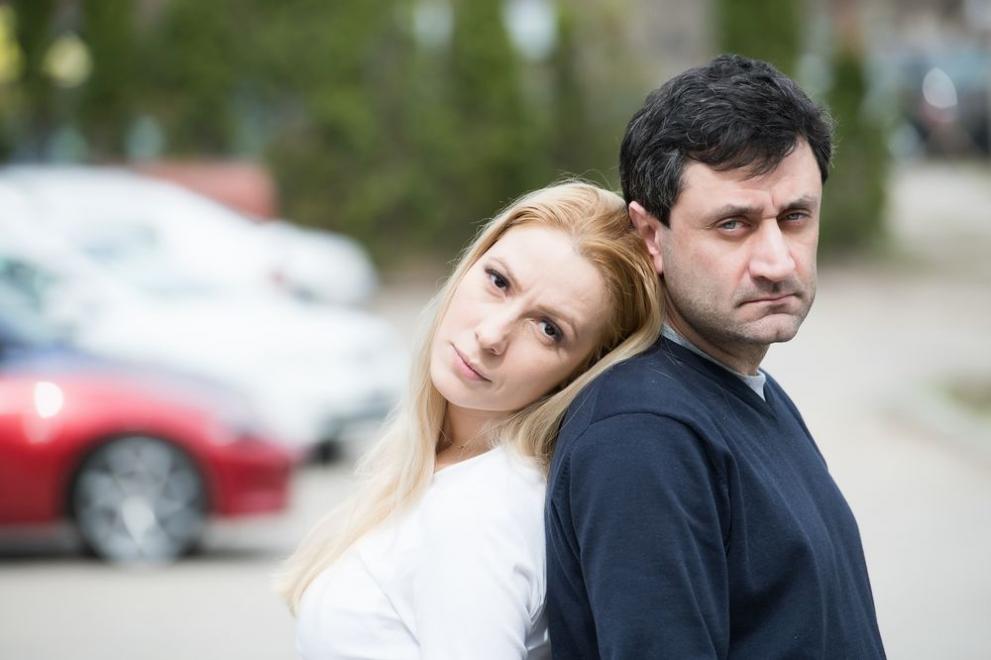  Хинова и Мазов 