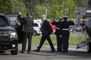  Доналд Тръмп 