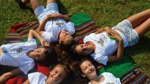 внучета назаем