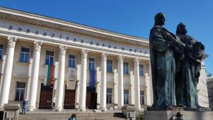 паметник Кирил и Методий