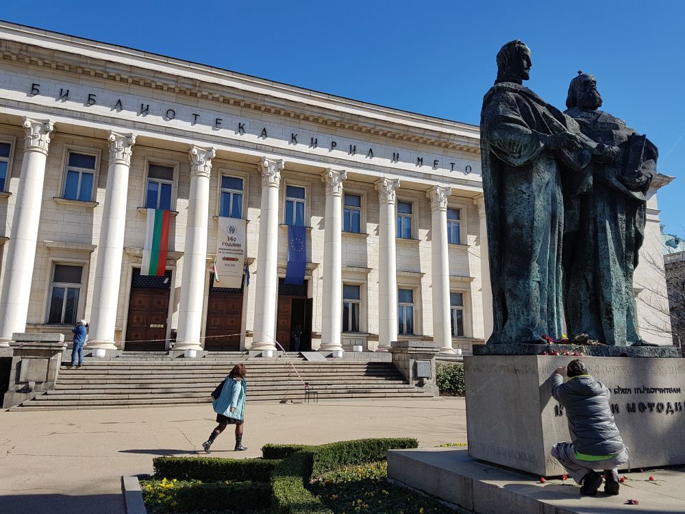 Интервю с будител - какво трябва да знаем за тях?