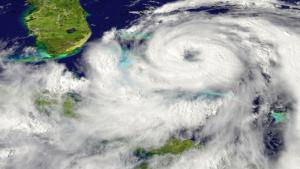 Ураганът Орлийн в Тихия океан достигна трета степен по петстепенната