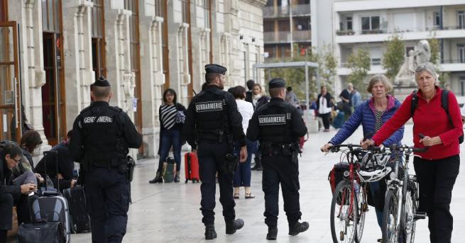 Югоизточният френски град Марсилия стана сцена на насилие за втори
