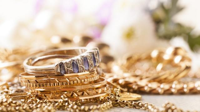 Откраднаха бижута за над 2 милиона долара в центъра на Ню Йорк (ВИДЕО)