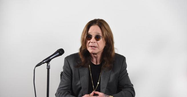 Британският рок музикант и основател на групата Блек сабат Ози