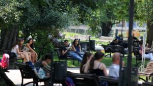 хора парк пролет