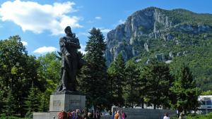 Враца площад