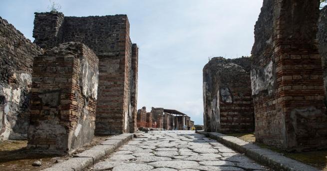 Останките на жител на древноримския град Помпей загинал вследствие на