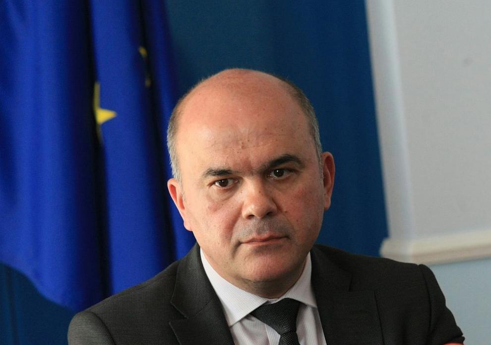 Министър Бисер Петков