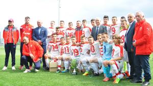 Миналогодишните победители от Цървена звезда