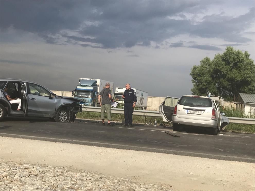 Разследват кой е причинил автомелето с 8 ранени край Пловдив