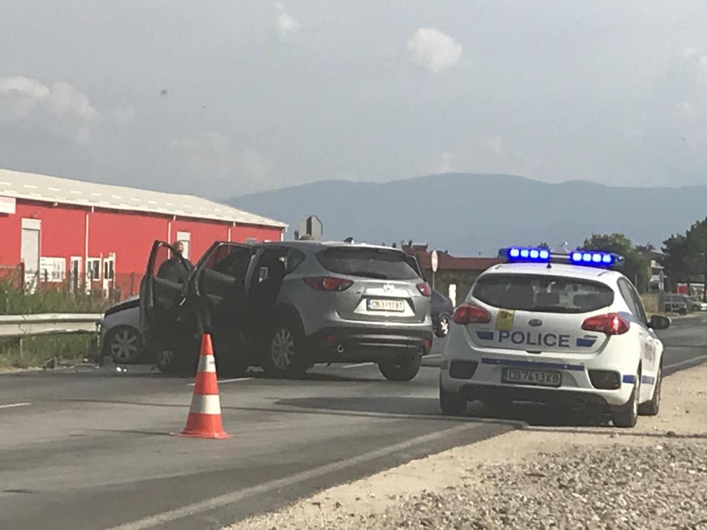  Разследват кой е предизвикал автомелето с 8 ранени край Пловдив 