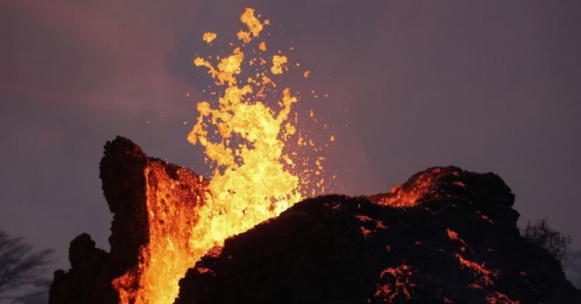 Ново изригване на вулкана Килауеа на Хаваите снощи бе съпроводено