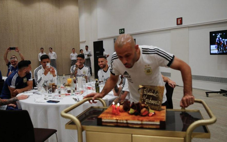 Масчерано празнува рождения си ден със своите съотборници