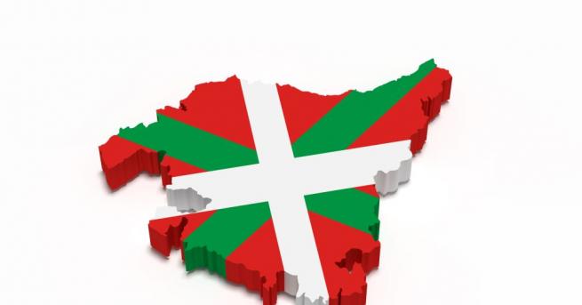 Десетки хиляди хора от Страната на баските в Испания образуваха