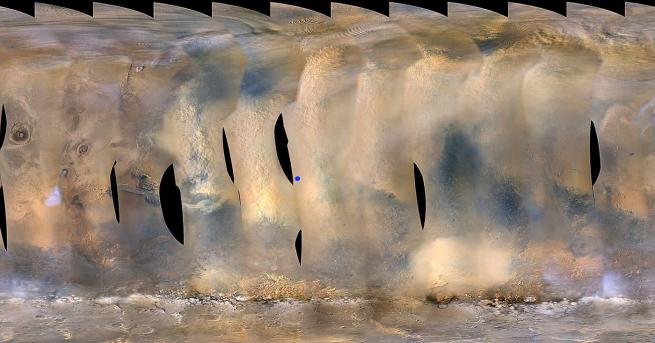 Гигантска пясъчна буря се развихря на повърхността на Марс която