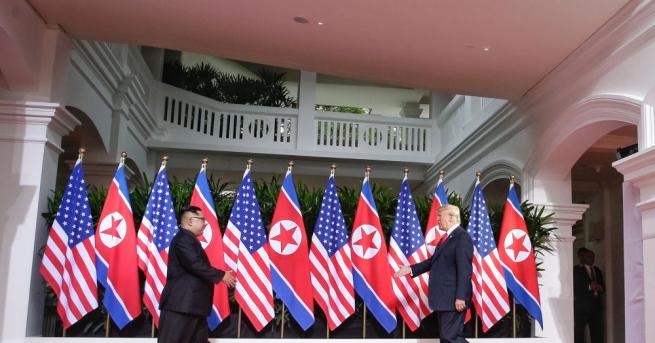 Завършиха преговорите между президента на САЩ Доналд Тръмп и севернокорейския
