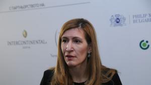 Николина Ангелкова