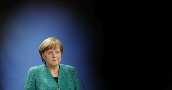 Германският канцлер Ангела Меркел отхвърли предложението на австрийския канцлер Себастиан