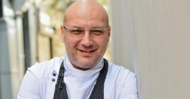 Разядка от красота еротика музика и красив ум спретва Черешката