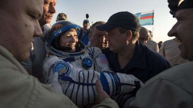 Коя е първата жена, командвала Международната космическа станция?