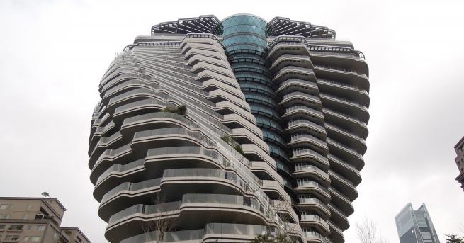 Най екологичният небостъргач в света вече се издига в столицата на