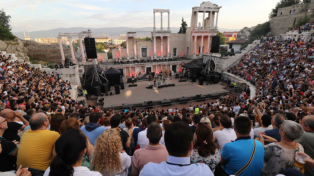 Хиляди на концерта на Стинг и Шаги на Античния театър в Пловдив