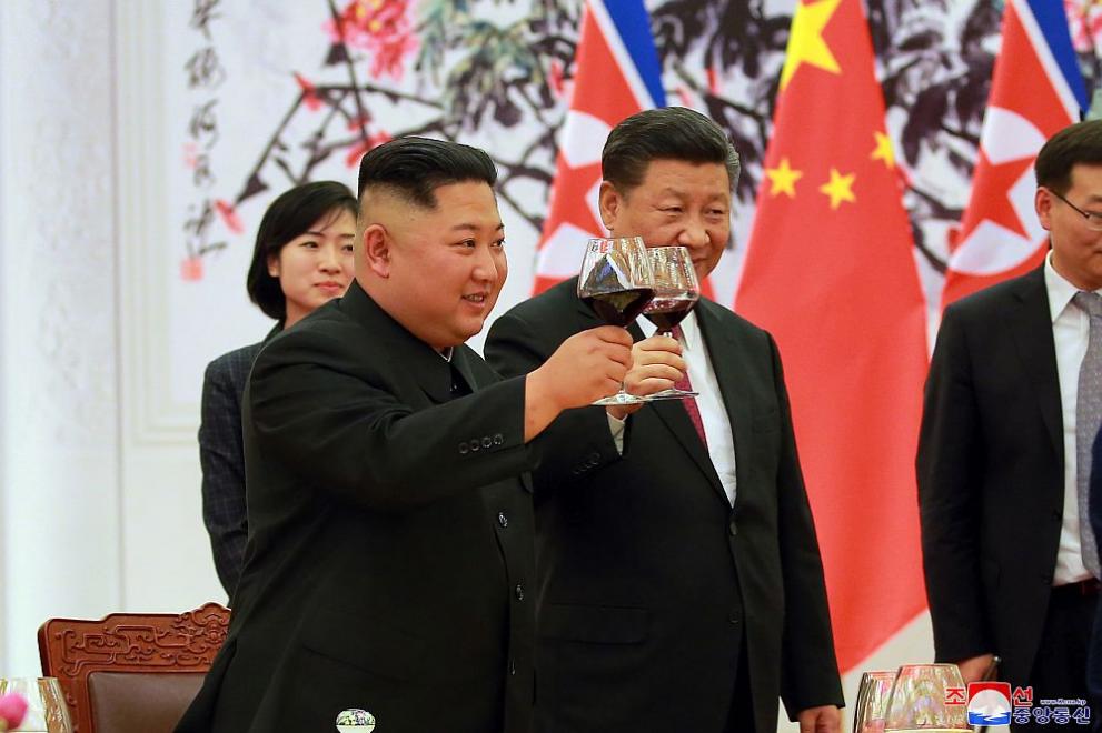 Ким Чен-ун е на посещение в Китай