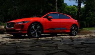 До морето на ток с Jaguar I-PACE