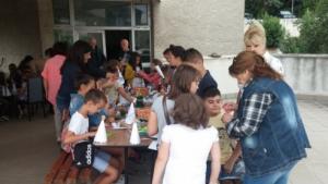 Дупница лято деца