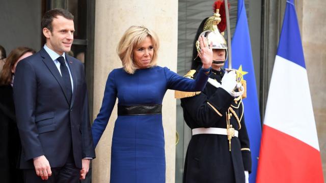 Семейство Макрон превърна Елисейския дворец в нощен клуб (ВИДЕО/СНИМКИ)