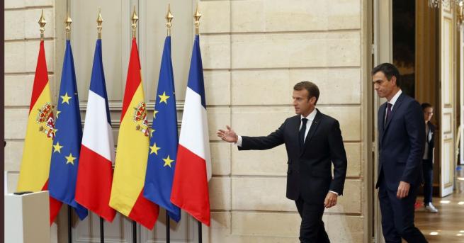 Френският президент Еманюел Макрон се обяви за финансови санкции срещу