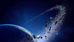 космически боклук