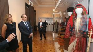 Изложба Времена и хора