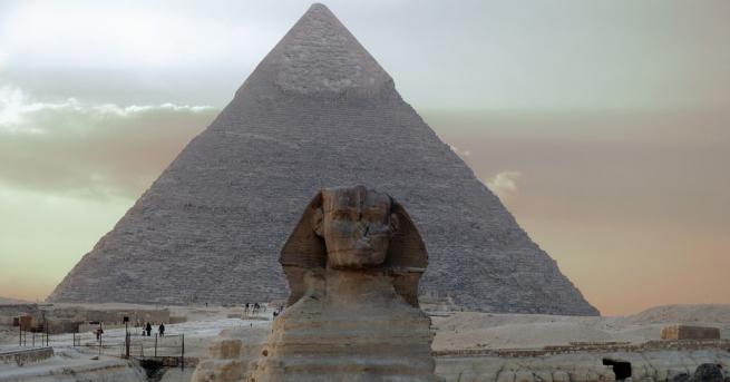 Тутанкамон е последеният наследник на могъща фамилия, управлявала Египет векове
